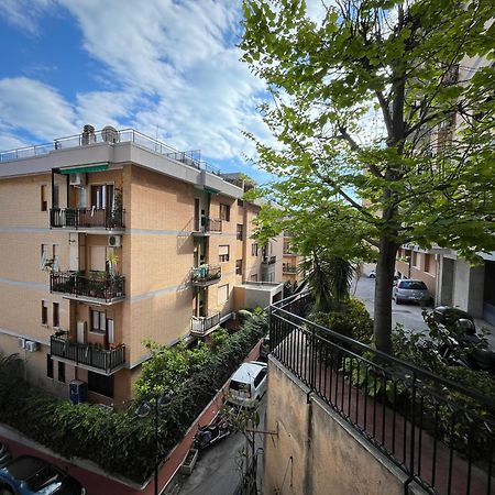 Ferienwohnung Exclusive Loft Salerno Centro Exterior foto